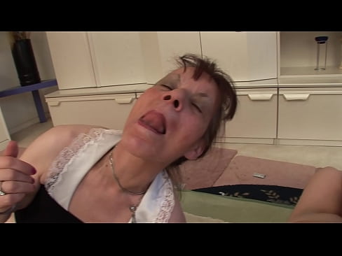 ❤️ Két nagymama és egy nagypapa hármasban Szuper pornó at hu.tube-sexer-com.ru ️